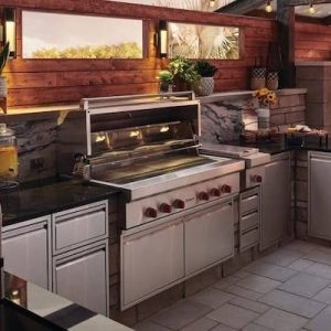 How to Clean Outdoor Kitchen Countertops, Grill Surfaces, and Stainless Steel Without Damaging Them
