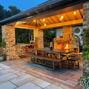 Materials and Structure for Outdoor Kitchens — The Complete Guide